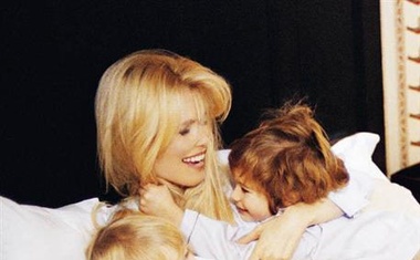 Claudia Schiffer osvaja