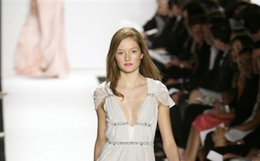 Badgley Mischka, pomlad – poletje 2008