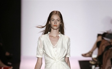 BCBG Max Azria, pomlad – poletje 2008