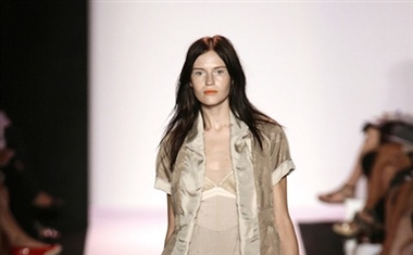 BCBG Max Azria, pomlad – poletje 2008