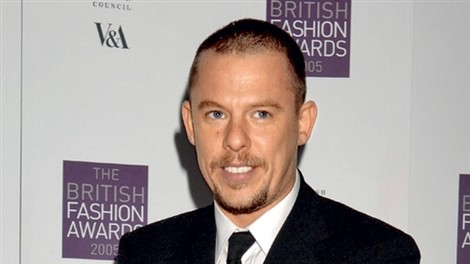 Alexander McQueen: Paris, ne vstopaj, prosim!