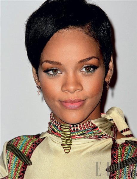 Rihanna (foto: Fotografija Reddot)