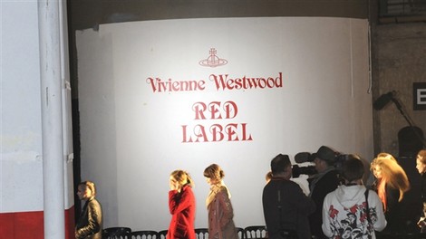 Zakulisje: Vivienne Westwood Red Label,  jesen-zima 2008/09