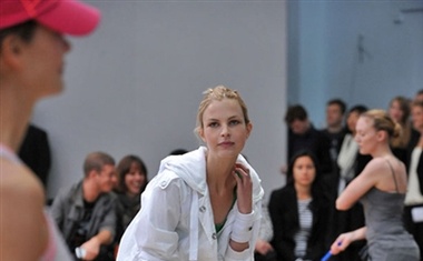 Adidas by Stella McCartney, pomlad-poletje 2009