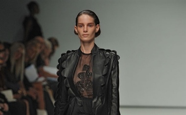 Christopher Kane, pomlad-poletje 2009