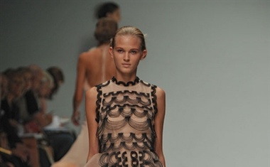 Christopher Kane, pomlad-poletje 2009