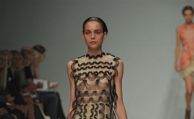 Christopher Kane, pomlad-poletje 2009