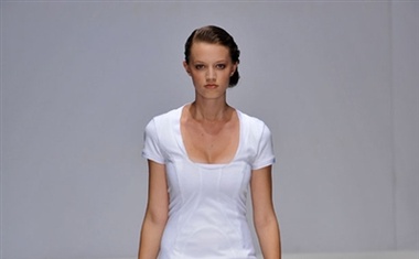 Amanda Wakeley, pomlad-poletje 2009