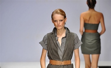 Amanda Wakeley, pomlad-poletje 2009