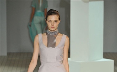 Richard Nicoll, pomlad-poletje 2009