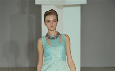 Richard Nicoll, pomlad-poletje 2009