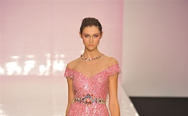 Jenny Packham, pomlad-poletje 2009