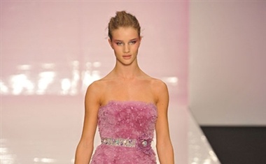 Jenny Packham, pomlad-poletje 2009