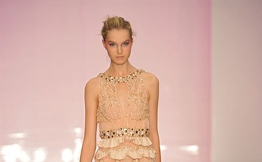 Jenny Packham, pomlad-poletje 2009