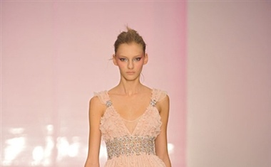 Jenny Packham, pomlad-poletje 2009