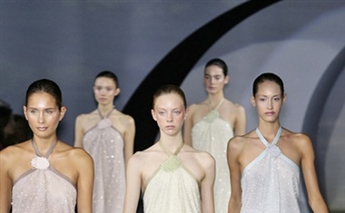 Emporio Armani, pomlad-poletje 2009