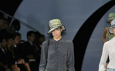 Emporio Armani, pomlad-poletje 2009