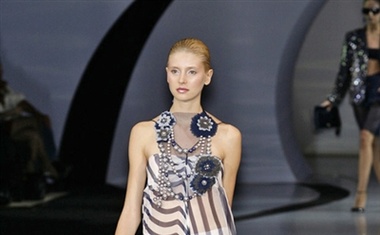 Emporio Armani, pomlad-poletje 2009