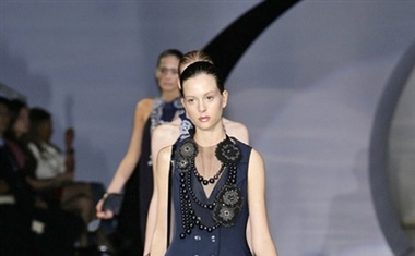 Emporio Armani, pomlad-poletje 2009