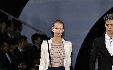 Emporio Armani, pomlad-poletje 2009