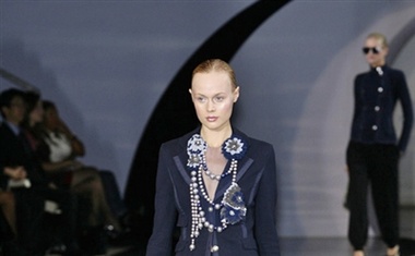 Emporio Armani, pomlad-poletje 2009