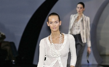 Emporio Armani, pomlad-poletje 2009