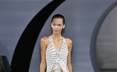 Emporio Armani, pomlad-poletje 2009