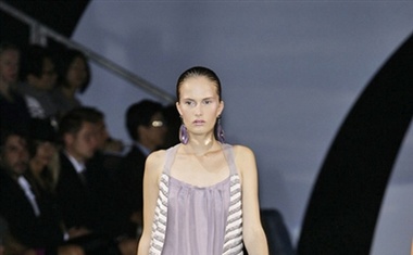 Emporio Armani, pomlad-poletje 2009