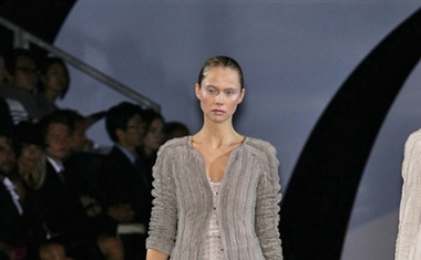 Emporio Armani, pomlad-poletje 2009