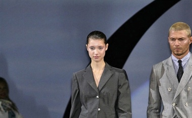 Emporio Armani, pomlad-poletje 2009