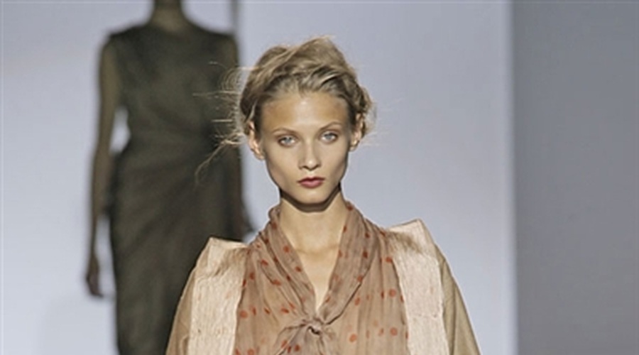 Alberta Ferretti, pomlad-poletje 2009 (foto: IMAXtree)