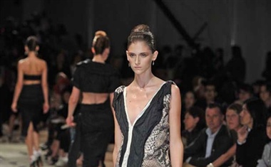 Prada, pomlad-poletje 2009