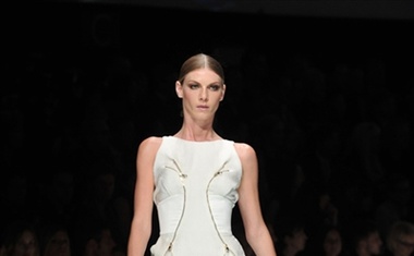 Versace, pomlad-poletje 2009