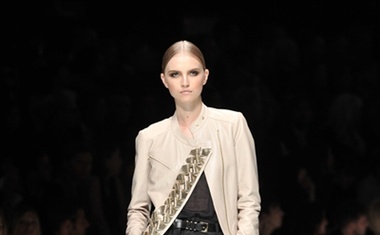 Versace, pomlad-poletje 2009