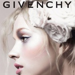 Ekaterina Ukhanova za Givenchy (foto: Fotografija Liz Collins)
