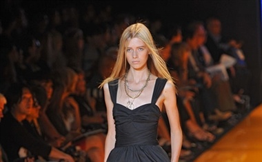 DKNY, pomlad-poletje 2009