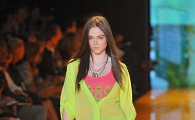 DKNY, pomlad-poletje 2009