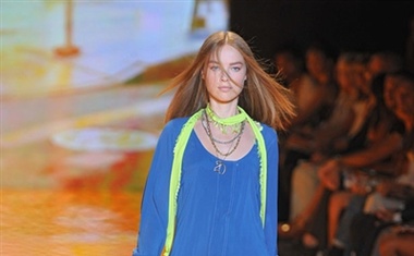 DKNY, pomlad-poletje 2009