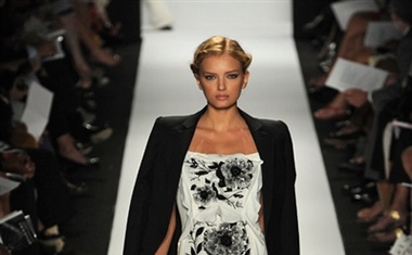 Carolina Herrera, pomlad-poletje 2009