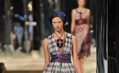 Marc Jacobs, pomlad-poletje 2009