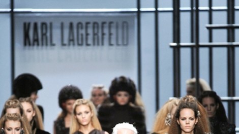 Karl Lagerfeld ostro komentira odločitev revije Brigitte