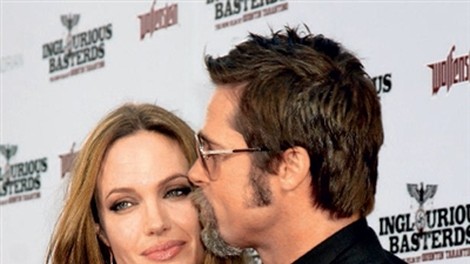 Angelina in Brad