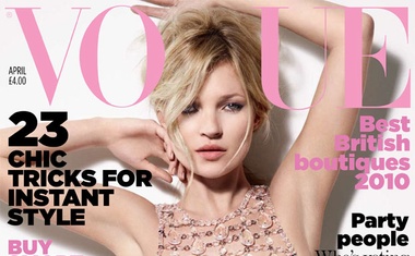 Kate Moss že tridesetič na naslovnici Voguea