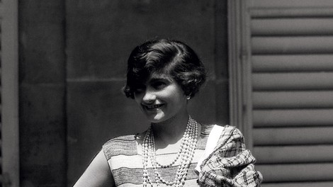 Vse se je začelo s Coco Chanel: "Zagorel" videz in spreminjajoči se lepotni ideali od plemenite bledice do Jersey Shore