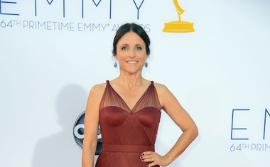 Julia Louis-Dreyfus (obleka Vera Wang)