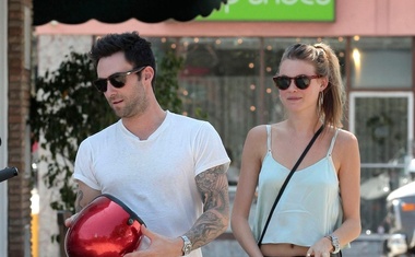 Adam Levine zaprosil "angelsko" Behati