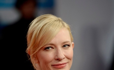 Cate Blanchett v Deauvillu: Armani in Dior