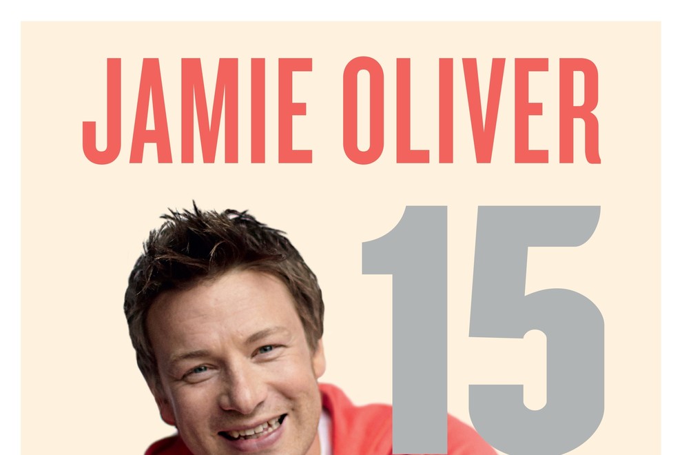 Jamie Oliver: 15 minut za obrok
Naslov izvirnika: Jamie’s 15-Minute Meals
Prevedel Srđan Milovanović, uredila Nina Žitko
Naklada 4.100 izvodov, cena 34,96 evrov