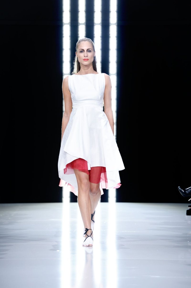Irena Funduk Fashion: Ptice svetlobe in teme (foto: Primož Predalič)