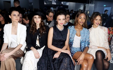 Foto: Miranda, Jessica in Solange na reviji H&M